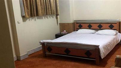 اتاق دو تخته دبل هتل رسالت کرمانشاه اتاق دو تخته دبل هتل رسالت کرمانشاه